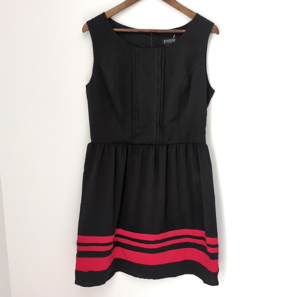 En Focus Studio Women's Sz 14 Black Sleeveless with Red Bottom Stripe Dress